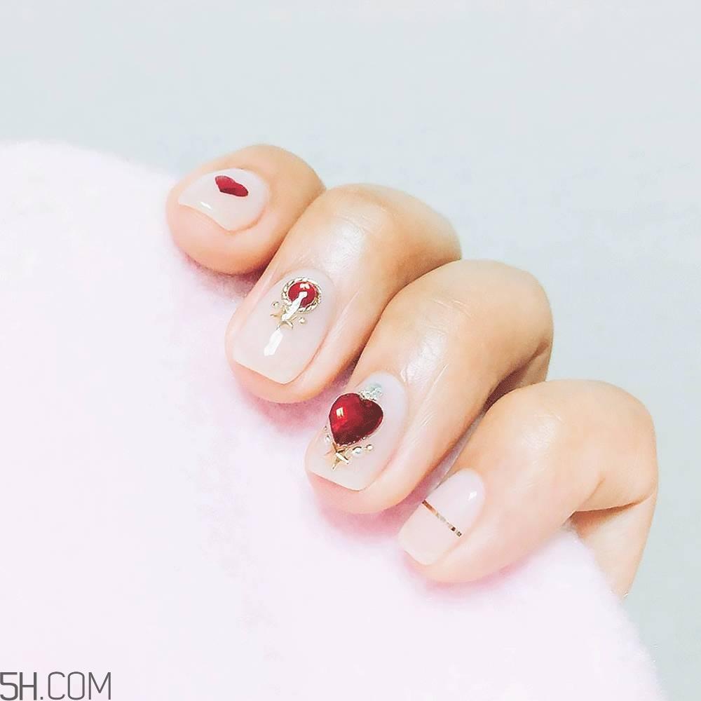 指甲油品牌推荐 ins风美甲新款式