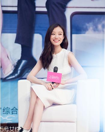 韩式女生短发扎法教程 百变发型扎法 韩式女生短发扎法教程 百变发型扎法