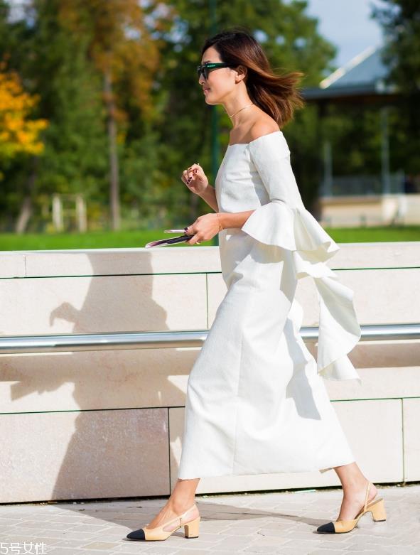 一字肩连衣裙图片 夏季一字肩连衣裙