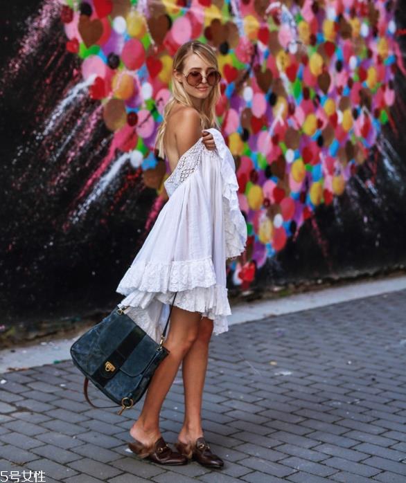 一字肩连衣裙图片 夏季一字肩连衣裙