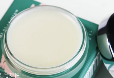 海蓝之谜唇膏真假对比 高价的贵妇唇膏 海蓝之谜唇膏真假对比 高价的贵妇唇膏