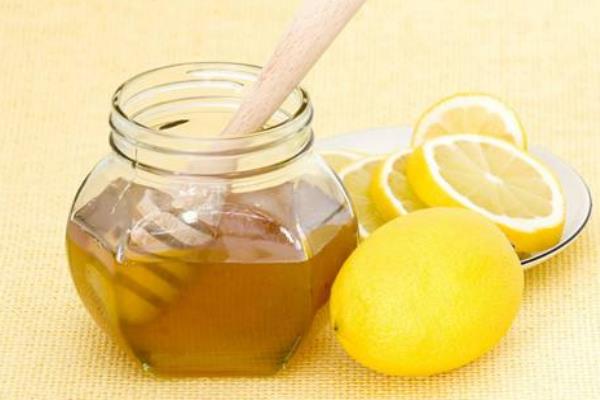 冬季皮肤怎么补水