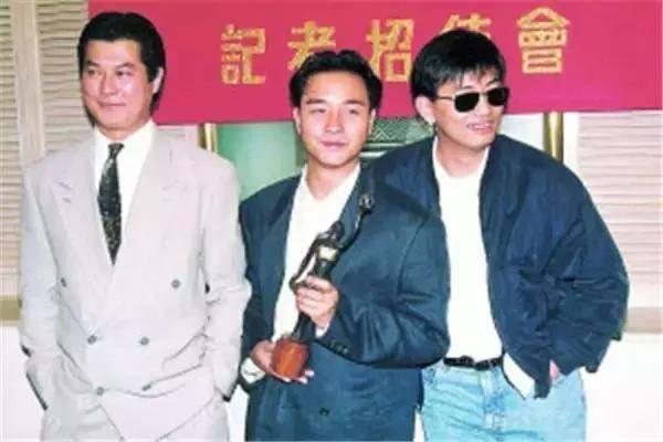 唯一一个能叫郑少秋脱掉假发的大哥,气场比周润发还强