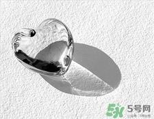 水晶可以和黄金一起戴吗?水晶可以和银一起戴吗?