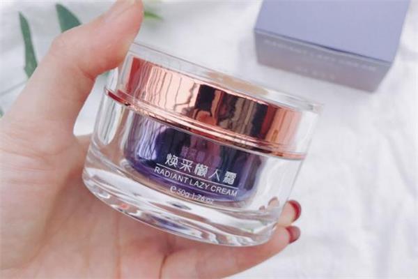 韩熙贞素颜霜和透蜜素颜霜哪个好-需要定妆吗 韩熙贞素颜霜和透蜜素颜霜哪个好-需要定妆吗