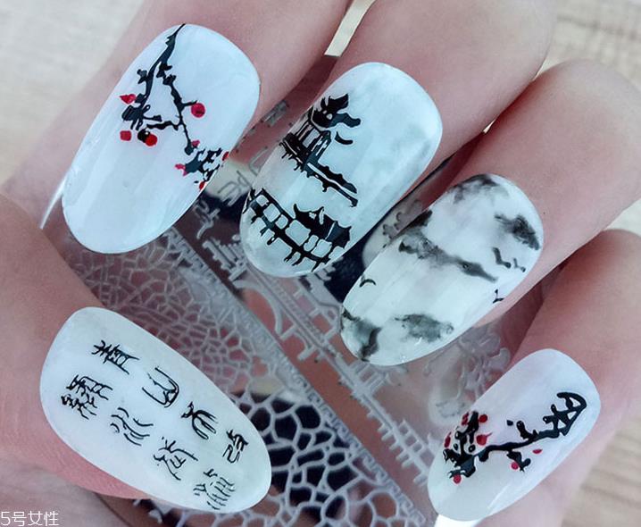 水墨山水美甲图片 素雅兰花美甲图案 水墨山水美甲图片 素雅兰花美甲图案