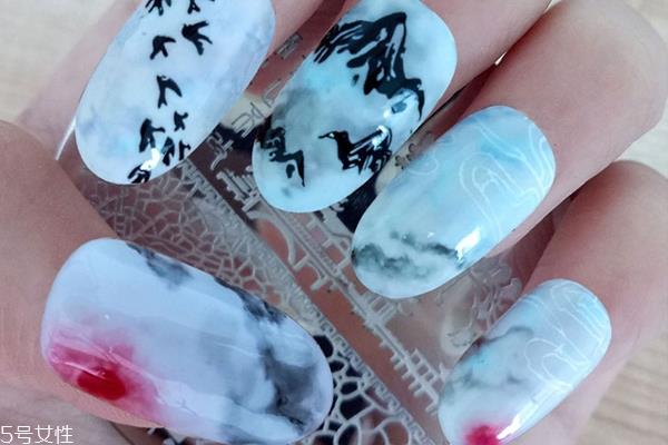 水墨山水美甲图片 素雅兰花美甲图案 水墨山水美甲图片 素雅兰花美甲图案