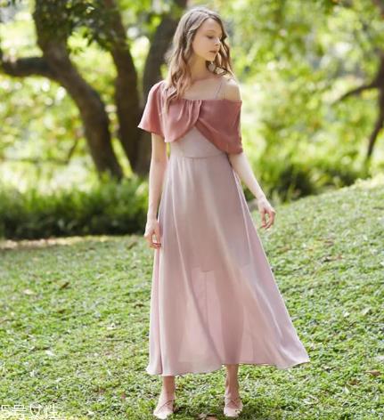 复古连衣裙怎么搭配?复古连衣裙搭配图片 复古连衣裙怎么搭配?复古连衣裙搭配图片