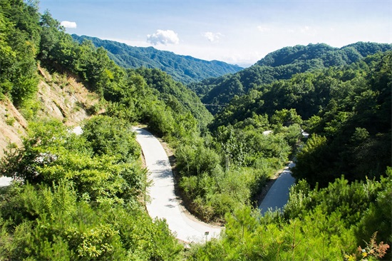 秦岭山脉｜东西全长1600公里，这11幅图将会告诉你它真实的另一面