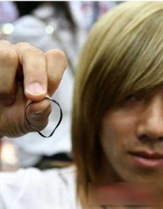 ​2款男生扎发女生盘发日常发型图解！