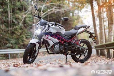 ​贝纳利TNT150、春风150NK、贝雷斯通G3和银钢拿铁2