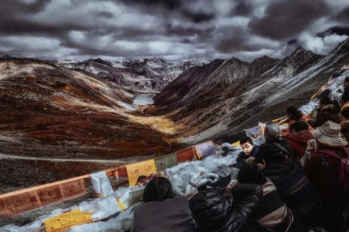 格鲁派六大寺庙，其中四座在这里，就连甘南的拉卜楞寺都在模仿