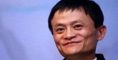 ​原创曹德旺：我创业至今没动用过哥哥任何政治资源，没送过一盒月