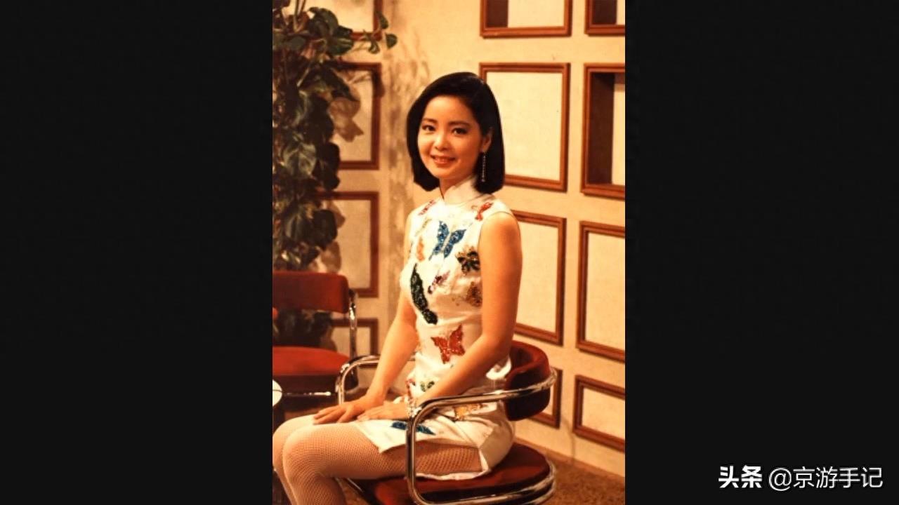 邓丽君老照片：英年早逝，左脸上惊现巴掌印，图9墓地葬在龙脉上