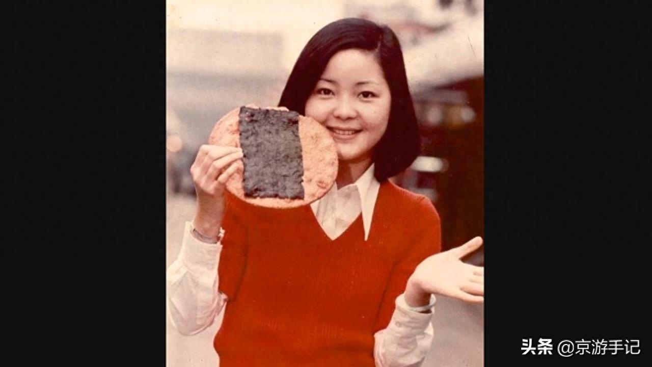 邓丽君老照片：英年早逝，左脸上惊现巴掌印，图9墓地葬在龙脉上