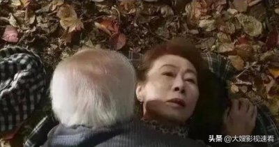 ​“陪床保姆”揭开老人生活的遮羞布，白天做家务，晚上做服务