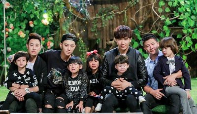 ​《闪亮的爸爸》第一季中那个懂事得让人心疼的张静蕾现状，这个爱笑的陕西小甜