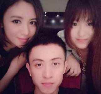 ​魔都最壕公子哥，出门最起码劳斯莱斯，王思聪见了也得让他三分