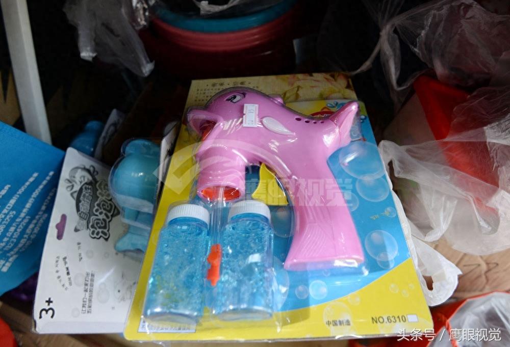 网上二手货交易平台，火了“闲鱼”实体店，多肉植物10元可买四盆