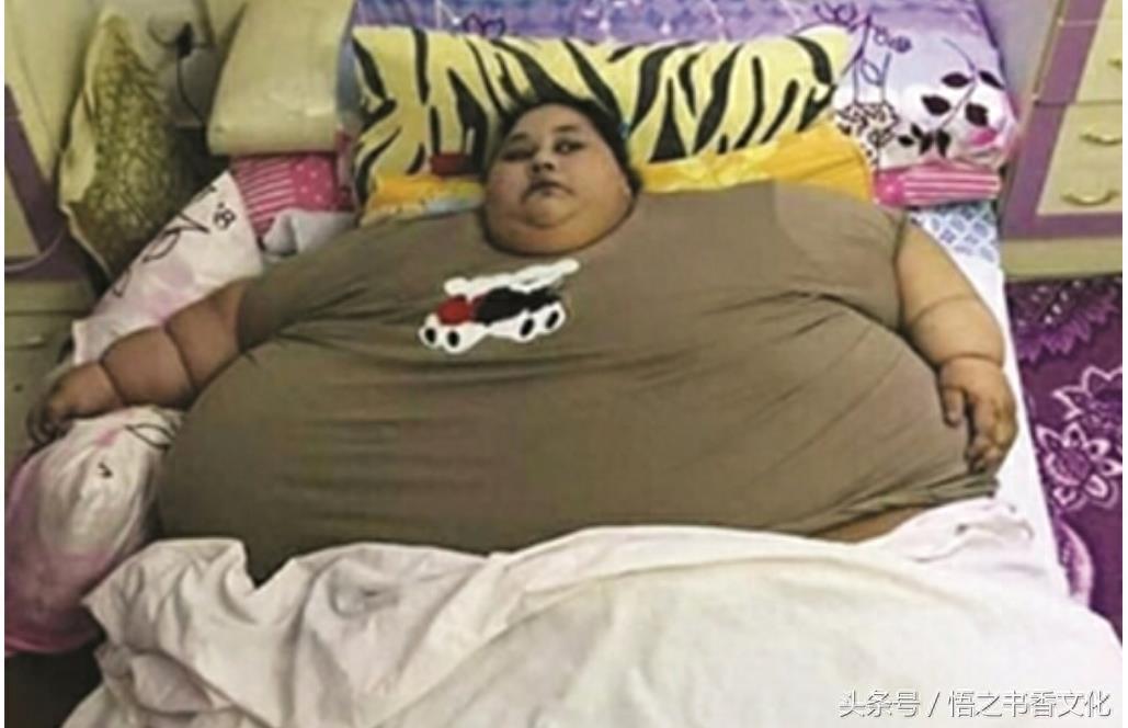 世界上最胖的女人排行榜，第一名竟然25年没有出过家门