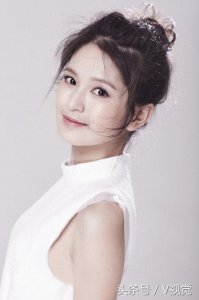 ​肖茵在《灵魂摆渡》中饰 王小亚