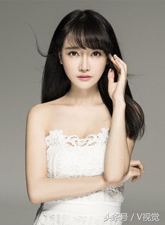 肖茵在《灵魂摆渡》中饰 王小亚