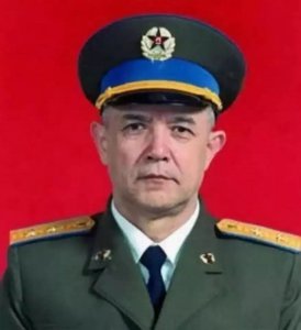 ​中国唯一的白人将军林虎——为买苏—27战机，喝趴了17位苏联将军