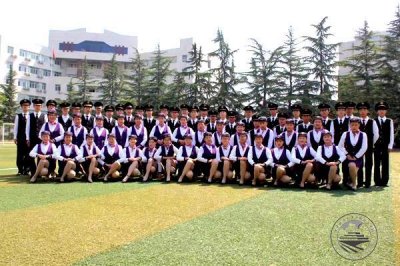 ​甘肃高铁学校：高铁乘务员多少岁退休？退休后会做什么工作？