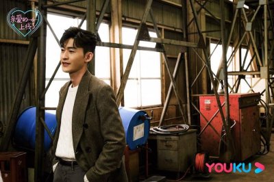 ​优酷《亲爱的上线了》4月8日全集上线，牵手张翰体验异时空恋爱