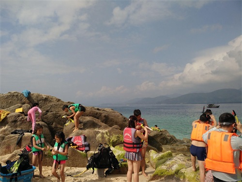 比三亚更加值得去的加井岛可谓海南省内最美的岛