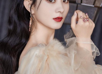 ​对于刚加微信的女生怎么开始聊天，刚加微信的女孩子怎么聊天