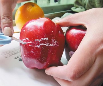 ​苹果为什么要打蜡？打了蜡苹果到底能不能吃？总算知道答案了