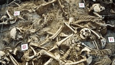 ​农民挖出长平之战尸骨坑，白起真的活埋40万赵军？专家：史书错了