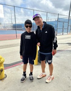 ​51岁网球王子张德培近照曝光，体态完美仍健硕，长居美国已有俩女