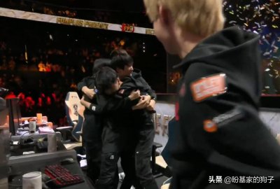 ​中国电竞名人堂名单，LPL有5位选手入选，猫神为KPL争光