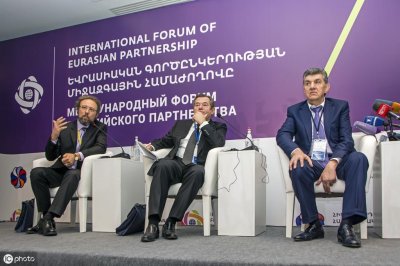 ​金砖五国：中国、俄罗斯、印度、巴西、南非，世界500强数量对比