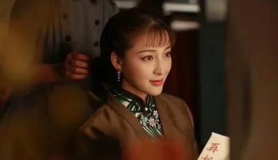 她28岁成亲，38岁高龄剖腹产，恩爱40年，但去世仅2年丈夫另娶