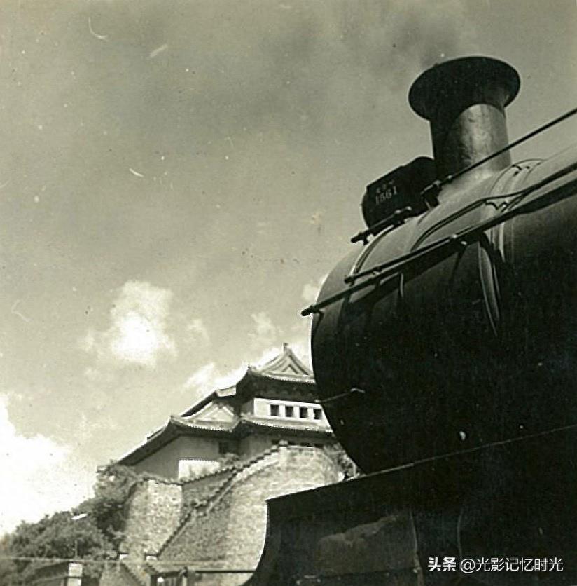 老照片：八十年前的北京朝阳门