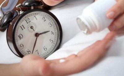 ​“安眠药自杀”没有痛苦？吞下100片安眠药后，身体会经历什么