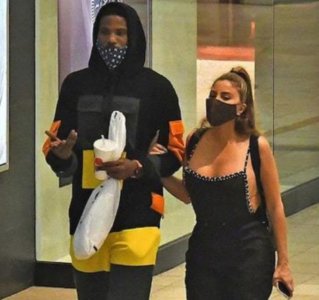 ​NBA球星出轨皮蓬46岁前妻，他的中国血统妻子震惊：太狂野了！这样的男人我不