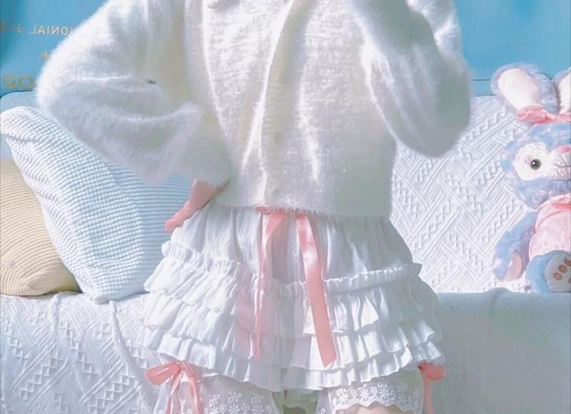 59岁的单身婆婆每天都打牌，上个月连生活费都输掉了，怎么办