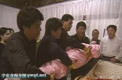 一代歌后邓丽君尸检照片曝光 死因种种让人难猜