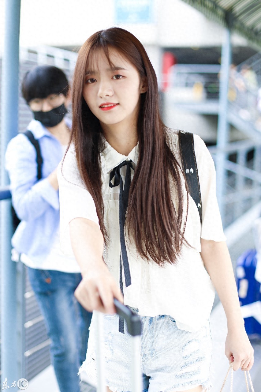 偶像团体SNH48成员姜杉