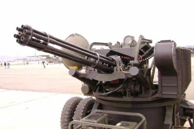 防弹衣的材料，单兵防弹衣对抗子弹的极限是多大口径？图7