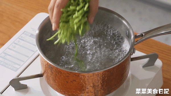 半成品年夜饭怎么做好吃(年夜饭最先光盘的一道)(10)