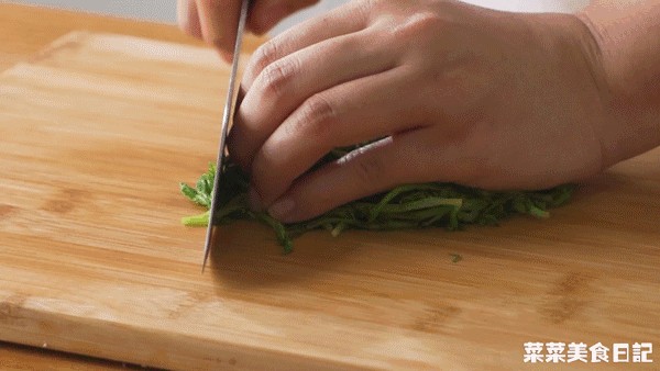 半成品年夜饭怎么做好吃(年夜饭最先光盘的一道)(12)