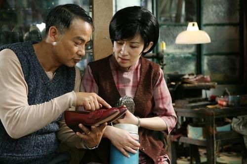 岁月神偷歌曲表达什么情感(岁月神偷歌曲串词)-第2张图片-