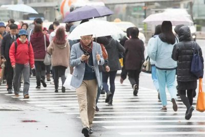 ​马英九结束访陆后，岛内民调显示，支持统一人数大涨，赖清德失算