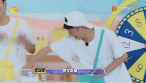 青苹果乐园歌词小虎队完整版(青苹果乐园歌词含义)-第2张图片-