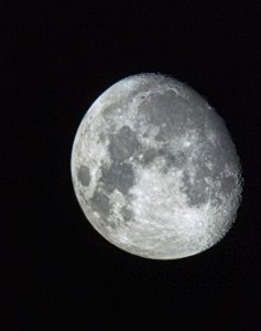 ​中国携手欧盟登陆月球背面，美媒质疑：为何非选背面？